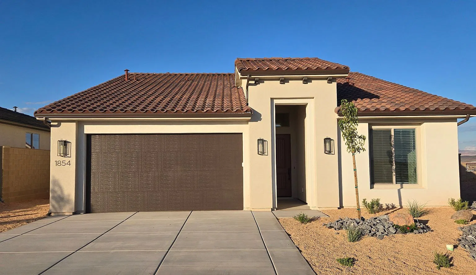 First to Live In It, First to Love It! — Photo 1