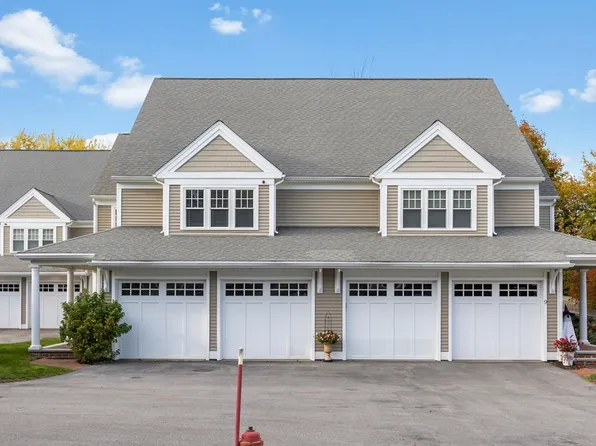 6 Essex Rd Unit 10, Ipswich, MA 01938