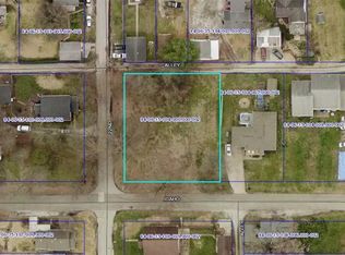 2204 Idaho St, Terre Haute, IN