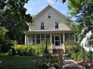 689 Ottawa Ave, Saint Paul, MN 55107