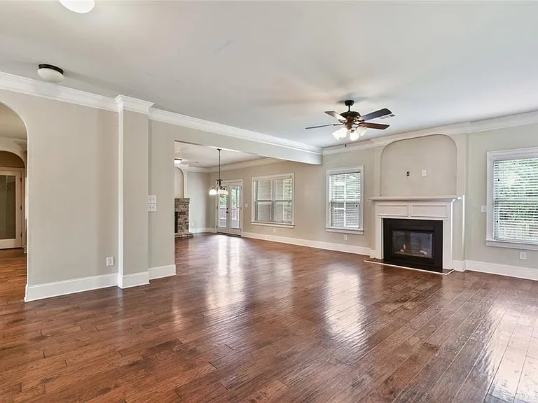4530 Fernbrook Pl — Photo 8