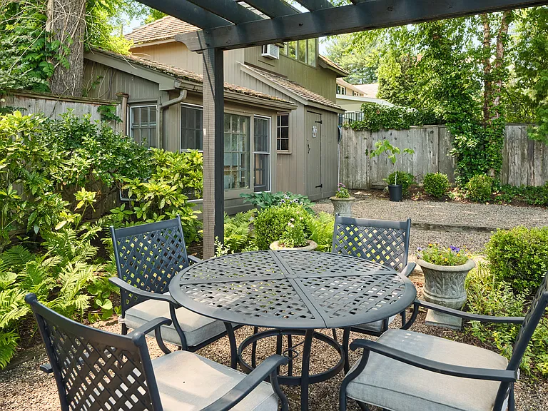 Rear Garden - Table