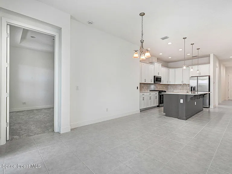 2988 Pangea Cir — Photo 27