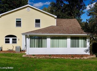 10011 Fern Creek Rd, Louisville, KY 40291
