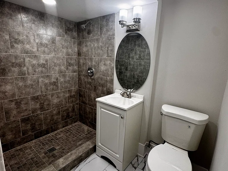 6056 W North Ave #2W — Photo 7