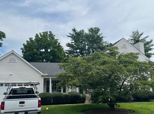 9360 Mildred Ct, Vienna, VA 22182