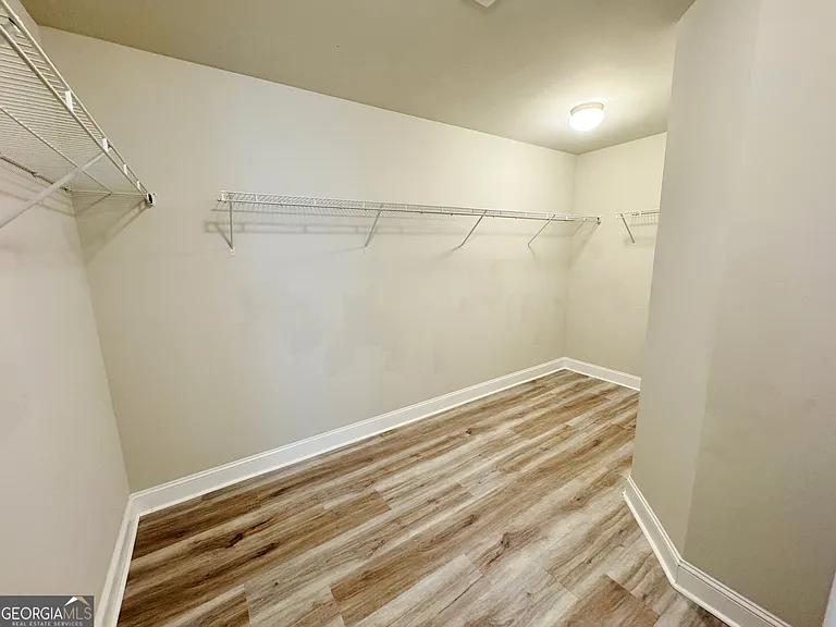 732 Sanctuary Ln — Photo 19