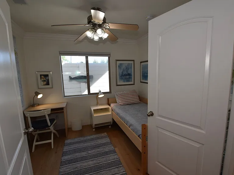 1052 Isabella Ave #A — Photo 10