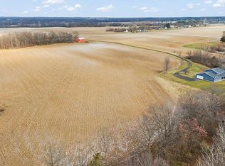 24085 Farmdale Rd, Washington, IL 61571