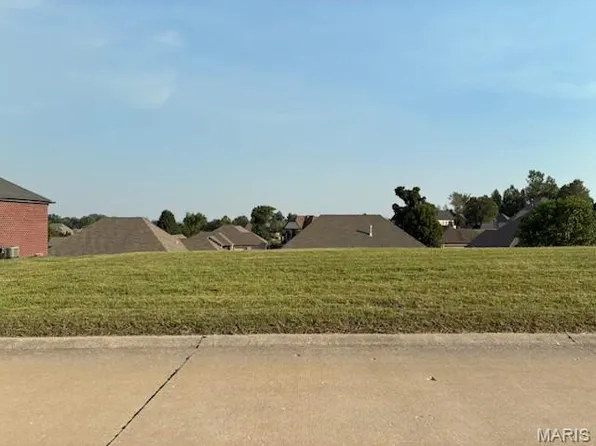 5943 Langholm Dr, Cape Girardeau, MO 63701