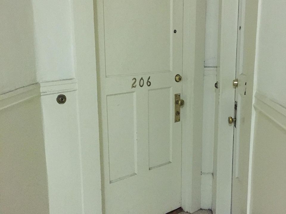 1st image of 1010 Hyde St APT 206