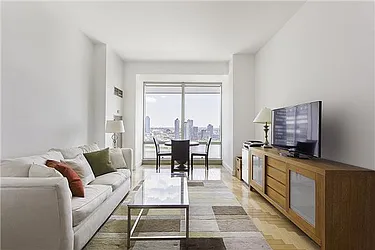 Rented by Engel & Völkers New York City