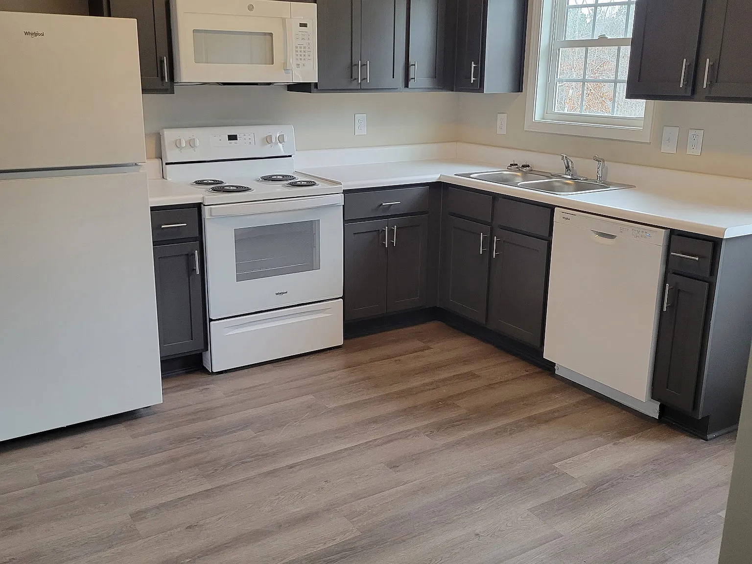 2 bed, $1,195 — Photo 2