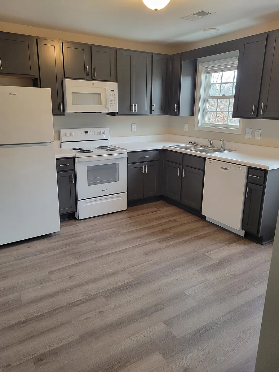 Building Photo - 2142 Golda Ave