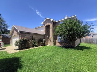 1016 Foxtail Ln, Crowley, TX 76036