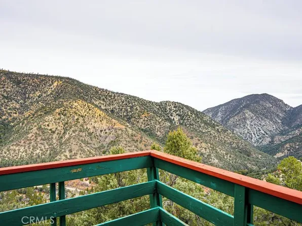 2216 Saint Bernard Dr, Pine Mountain Club, CA 93222