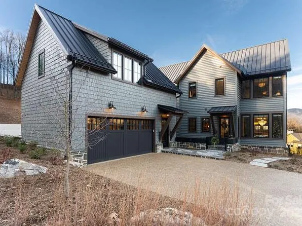131 Lodestone Dr, Sylva, NC 28779