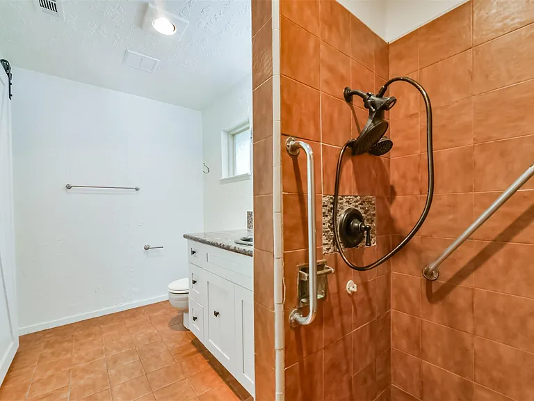 807 Stadium Cir — Photo 20