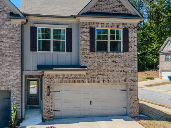 262 Quay Dr, Lawrenceville, GA 30044