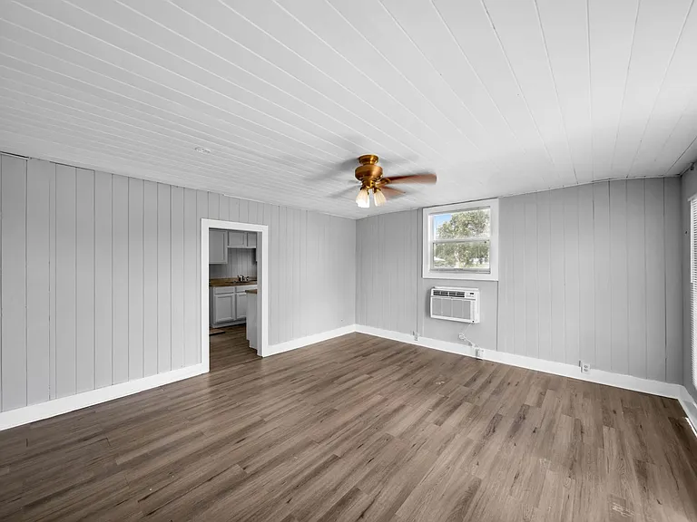2950 Packinghouse Rd — Photo 25