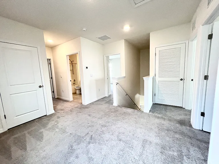 5663 Hollingworth Trl — Photo 14