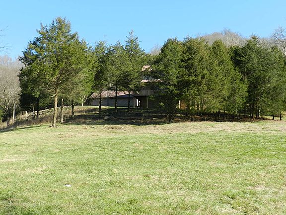 2nd image of 136 Cedar Ln