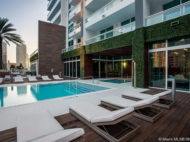 1080 Brickell Ave #2208 — Photo 17
