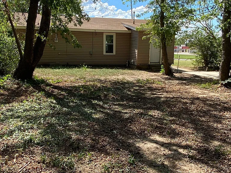 315 W Lilac Ln — Photo 15