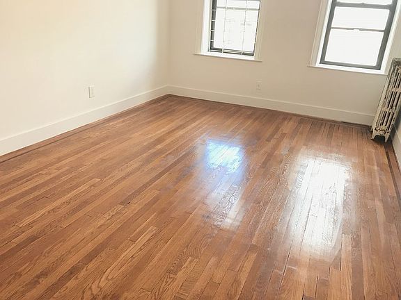 5th image of 221 Linden Blvd APT F11