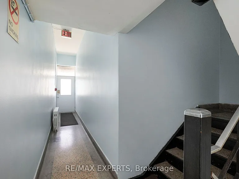 3261A Lakeshore Rd W #101 — Photo 49