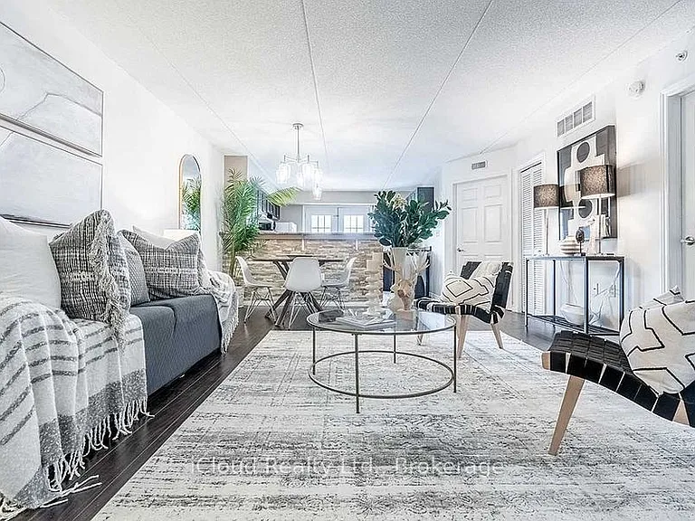 1380 Main St E #205 — Photo 4