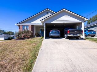 1942 Knowles Rd, Phenix City, AL 36869