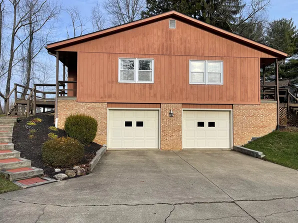926 Timber Ln, Wooster, OH 44691