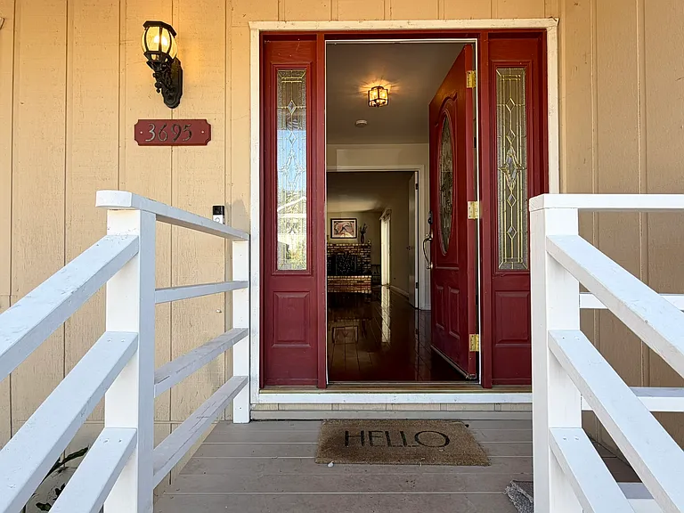 3695 Sanford St — Photo 9