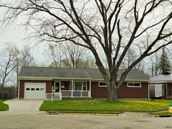 1506 Torrence Dr, Springfield, OH 45503