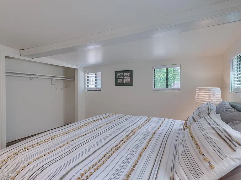 2-2626 E Hedrick Dr #2 — Photo 7