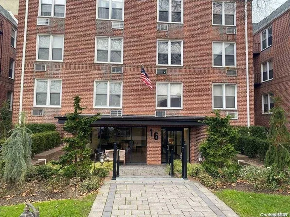 16 Main Street #2S, East Rockaway, NY 11518