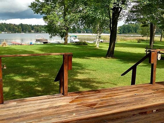 Party-Sized Deck