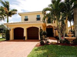 8176 NW 106th Ln, Parkland, FL 33076