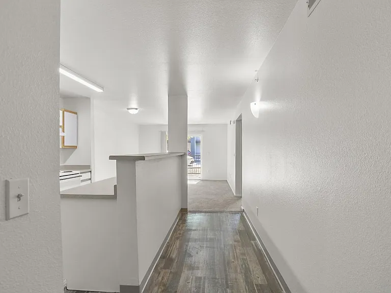 La Cantera Senior Apartments — Photo 2