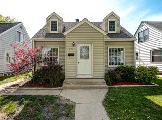 211 S 60th St, Milwaukee, WI 53214