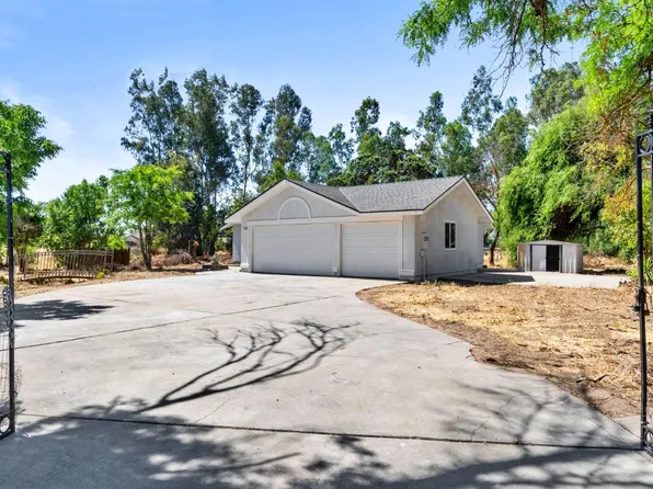 18046 Varden Dr, Madera, CA 93638