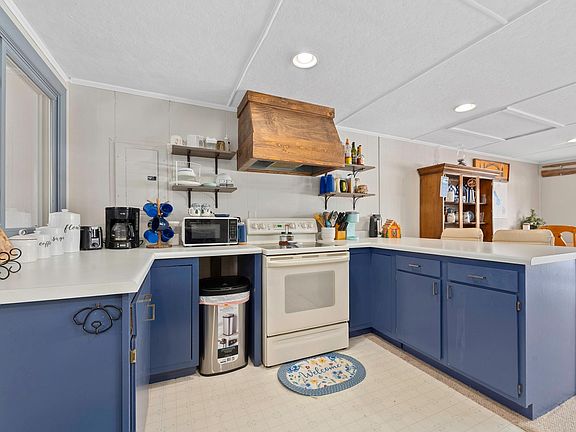 3rd image of 6095 N Windpudding Dr