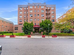 16520 Highland Ave APT 303, Queens, NY 11432