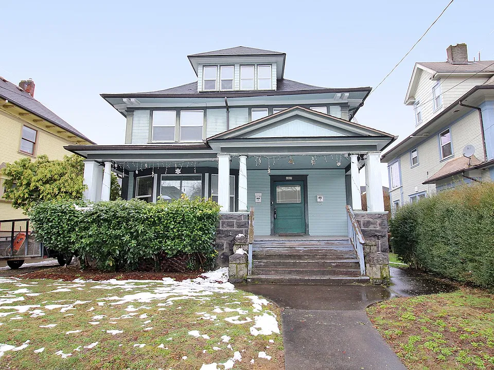 1827 NE 12th Ave #A-B