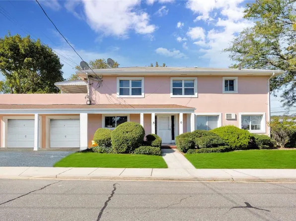 60 Conklin Street, Farmingdale, NY 11735