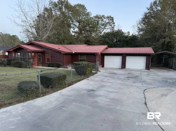 1210 Fountain Ave, Brewton, AL 36426