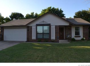 8715 E 135th St S, Bixby, OK 74008