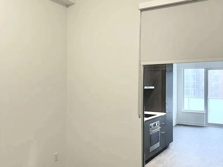 8 Olympic Garden Dr #S810 — Photo 5