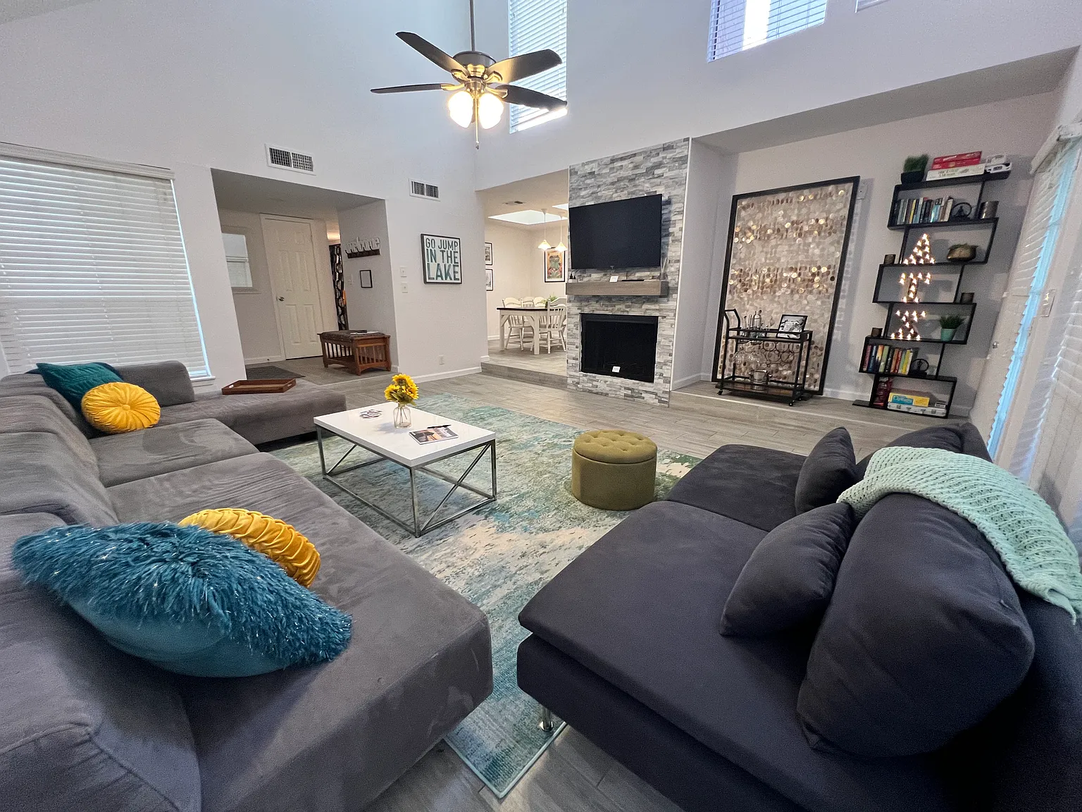 3 bed, 1705 sqft, $3,200 — Photo 4